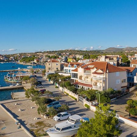 Apartments By The Sea Brodarica, Sibenik - 4194 Luaran gambar