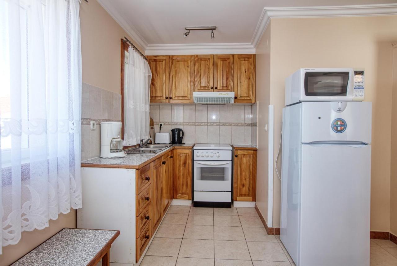 Apartments By The Sea Brodarica, Sibenik - 4194 Luaran gambar