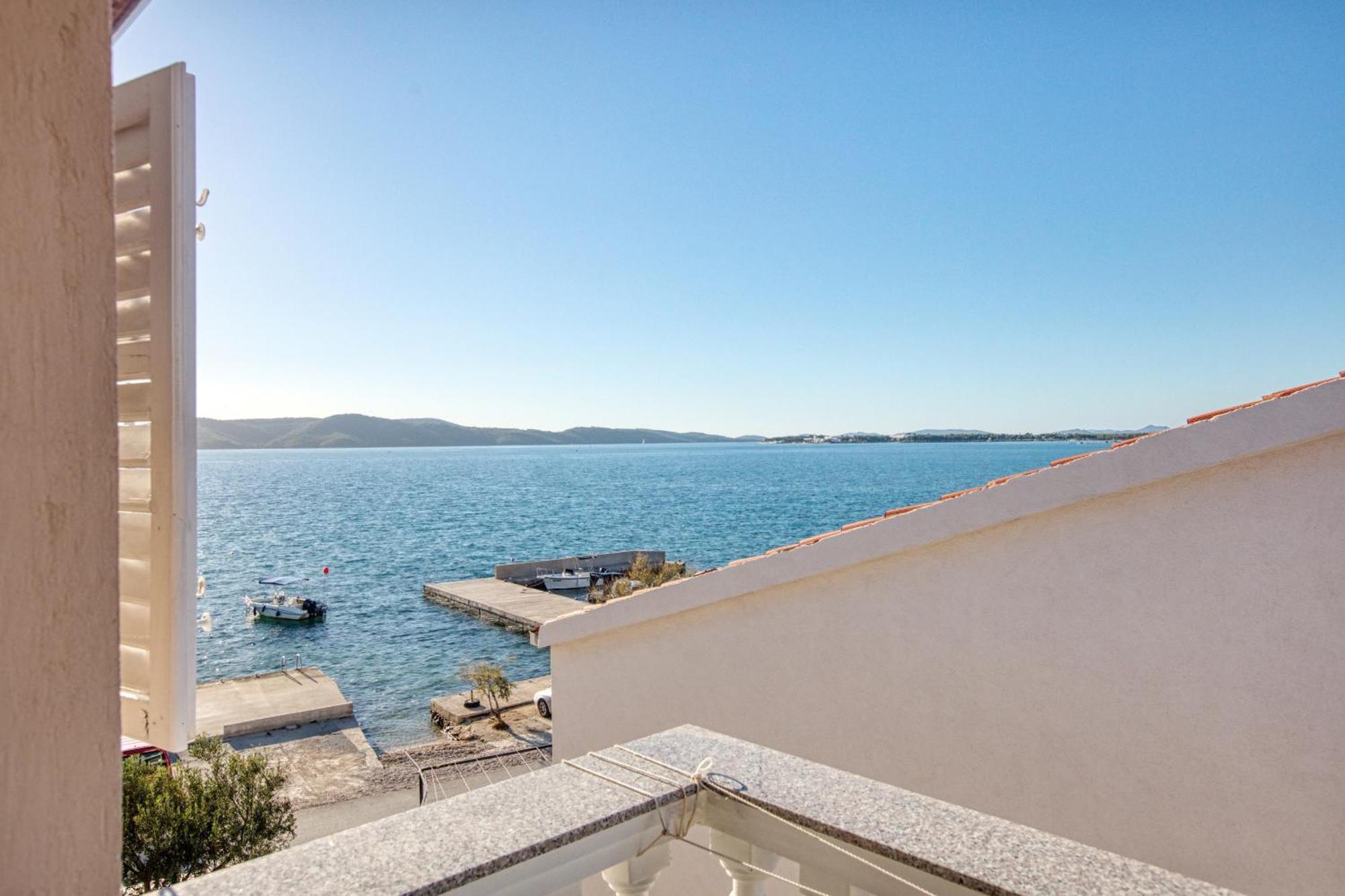 Apartments By The Sea Brodarica, Sibenik - 4194 Luaran gambar